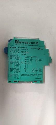 An actual photo of the product with part number 231365 of the manufacturer Pepperl+Fuchs